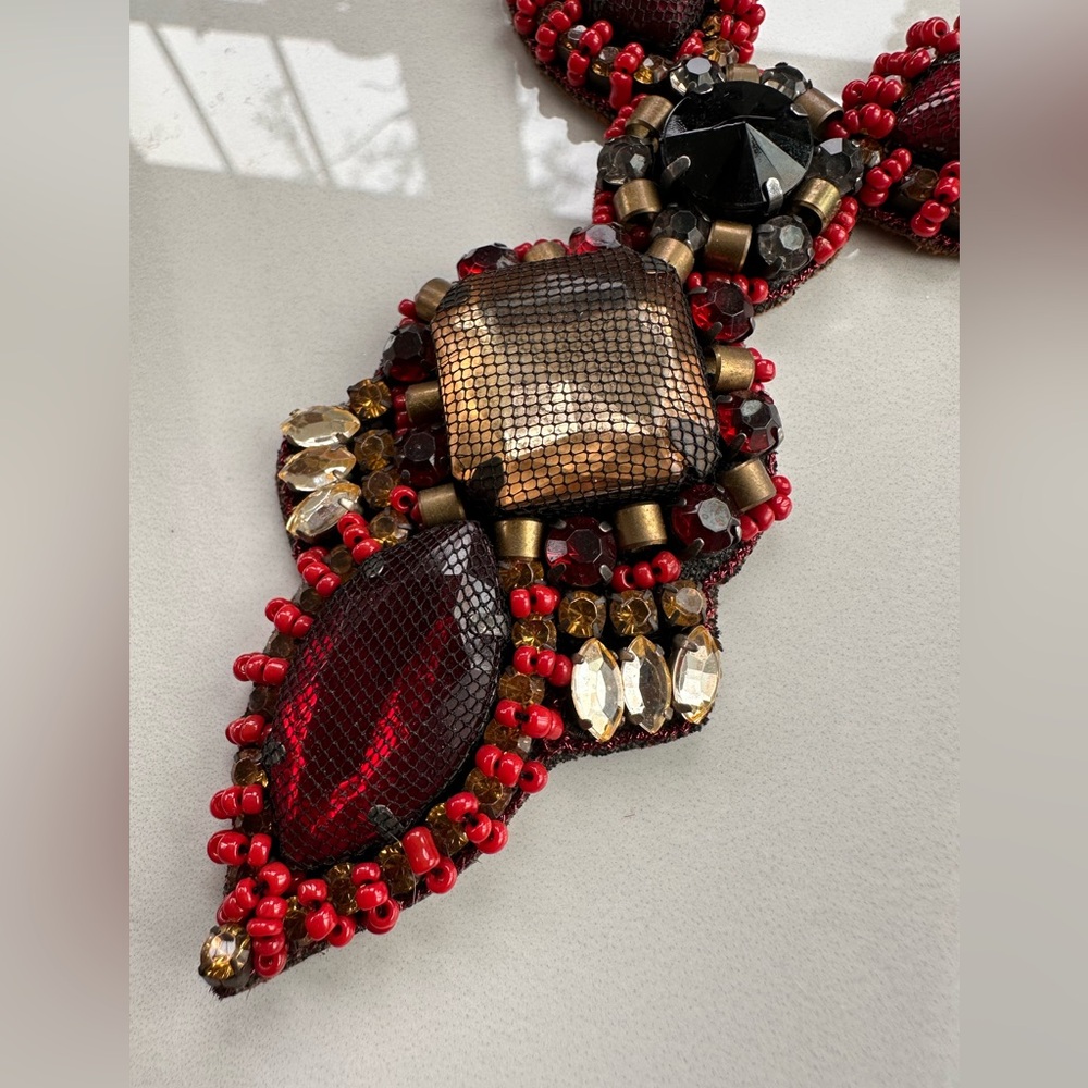 Gorgeous RARE Anthropologie “Epitome” Pendant Necklace - Picture 6 of 11